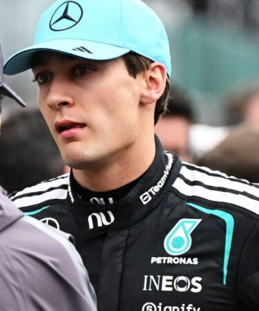 La diatribe radiophonique non télévisée explosive de George Russell alors que Lewis Hamilton envoie un message texte