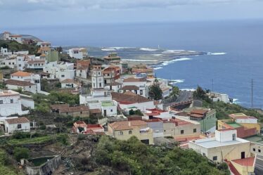 La meilleure île pour des vacances nommée – pas la Grèce
