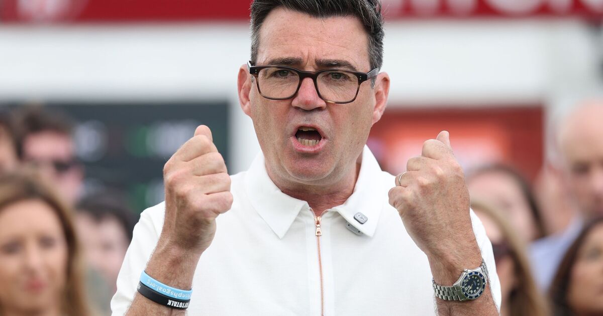 Les critiques remarquent que la vision d'Andy Burnham pour l'avenir n'obtient pas 1 000 likes – « c'est fini »
