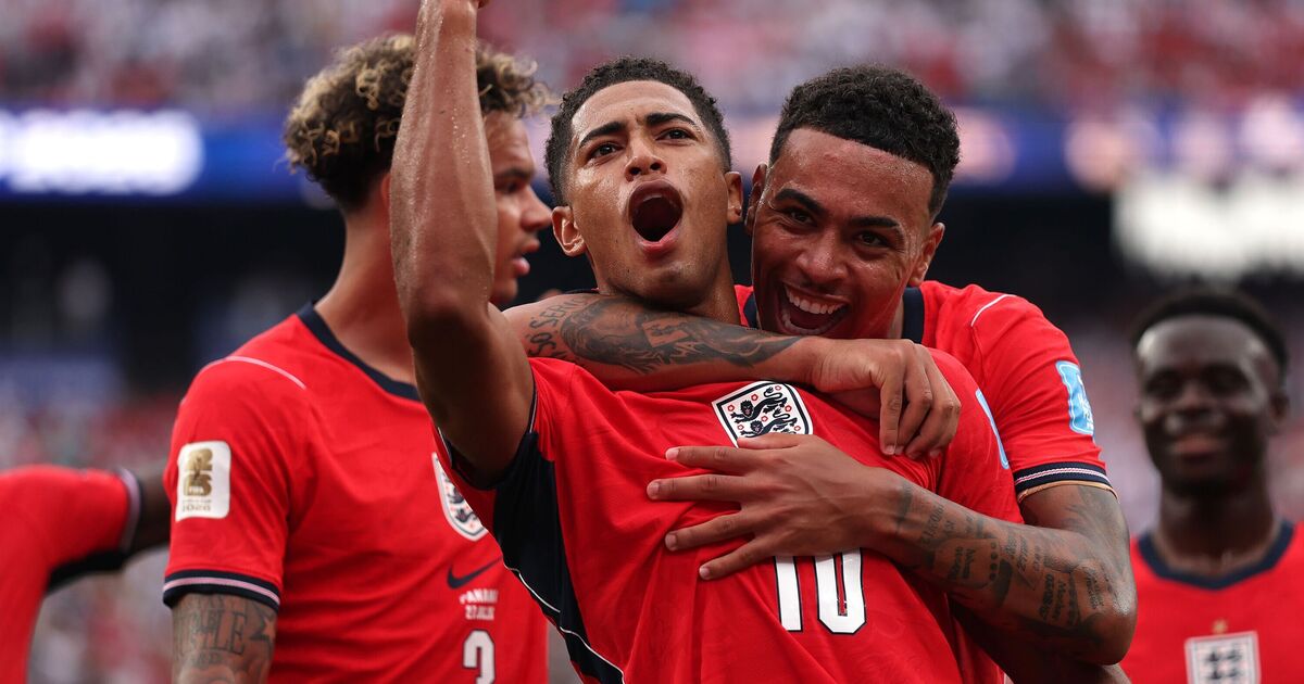 Les stars anglaises de la Coupe du monde souffrent d'un racisme ignoble alors que Sadiq Khan prévient que c'est « hors de contrôle »