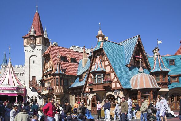 Pinocchio Village Haus Restaurant, Fantasyland, Magic Kingdom, Disney World, Orlando, Floride, États-Unis Pinocchio Village Haus Restaurant, Fantasyland, Magic Kingdom, Disney World, Orlando, Floride, États-Unis