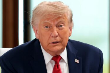 Politique EN DIRECT : Andy Burnham se rend à Londres alors que l’équipe Trump lance un avertissement à Ed Miliband
