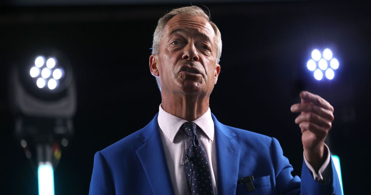 Politique EN DIRECT : Nigel Farage fera une déclaration imminente sur « l'avenir de la vie publique »