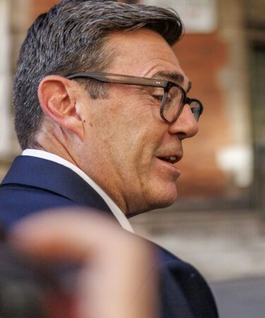 Politique EN DIRECT : échec à faire bouger le cadran - aucun signe pour l'instant d'un rebond de Burnham dans les sondages