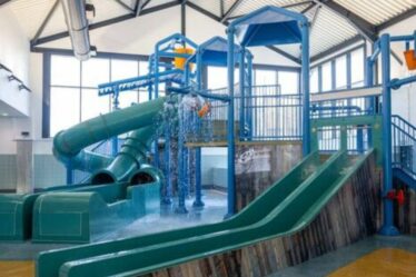 Premier aperçu d'un parc aquatique de 12 millions de livres sterling désormais ouvert dans un parc de vacances populaire au Royaume-Uni