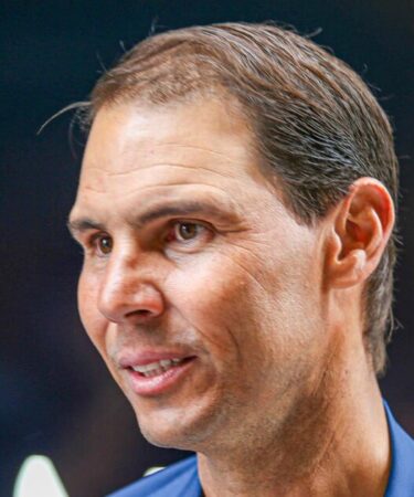 Rafael Nadal suscite la controverse et fait face à des réactions négatives lors des célébrations de la Coupe du monde en Espagne