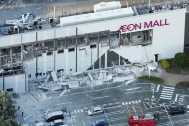 Séisme au Japon EN DIRECT : de nombreuses personnes craignent des morts dans l'effondrement d'un centre commercial après le tremblement de terre de Kumamoto