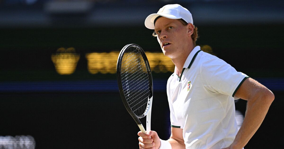 Wimbledon EN DIRECT : Jannik Sinner riposte contre Alexander Zverev alors que le champion fait pleurer l'entraîneur